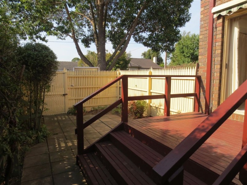 1/14 Ingram Avenue, Glen Waverley VIC 3150