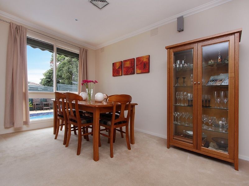 39 Threadbow Cres, Wheelers Hill VIC 3150