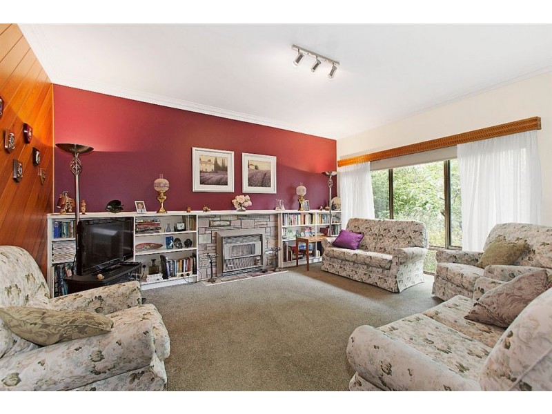 27 Rob Roy Street,, Glen Waverley VIC 3150
