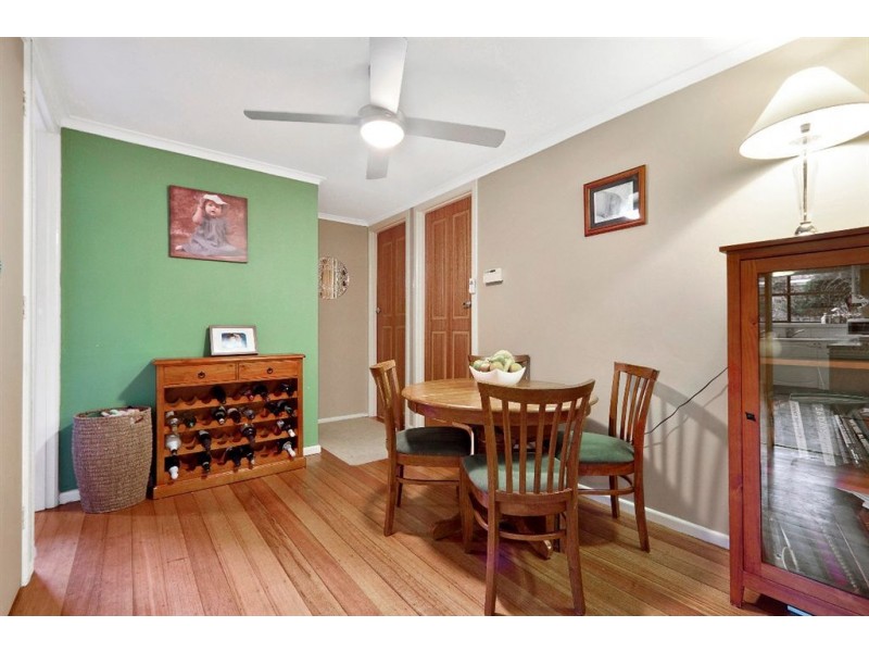 21 Longbourne Avenue, Notting Hill VIC 3168