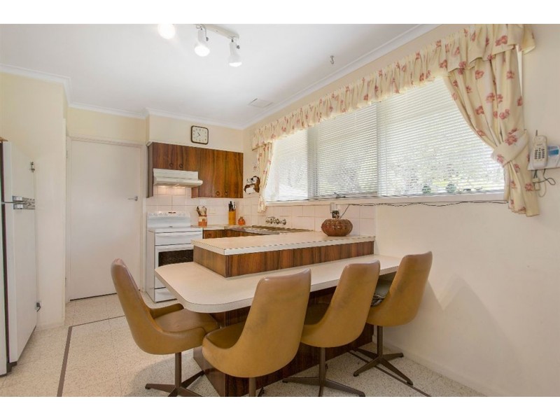 30 Tamarisk Avenue, Glen Waverley VIC 3150