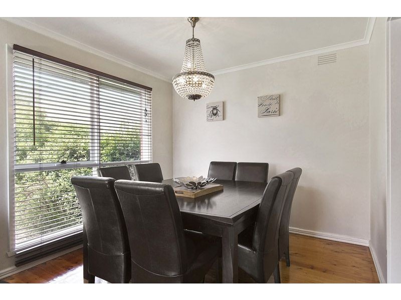32 Monash Drive, Mulgrave VIC 3170