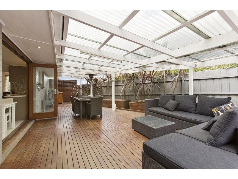32 Monash Drive, Mulgrave VIC 3170