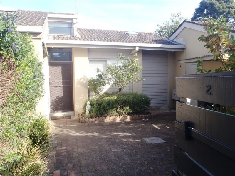 2/9-11 Orchard Street, Glen Waverley VIC 3150