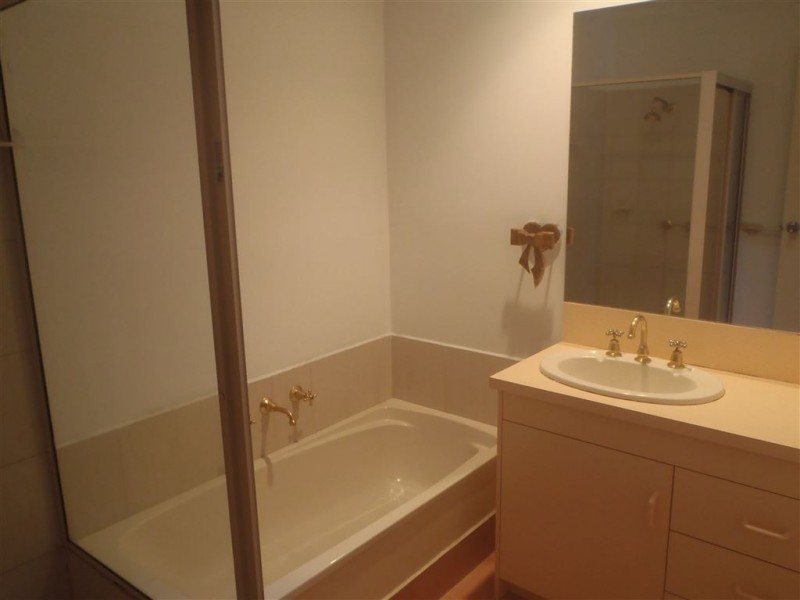 1/9 Wolseley Avenue, Glen Waverley VIC 3150