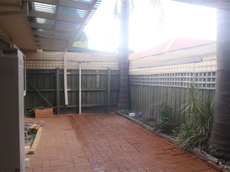 1/9 Wolseley Avenue, Glen Waverley VIC 3150