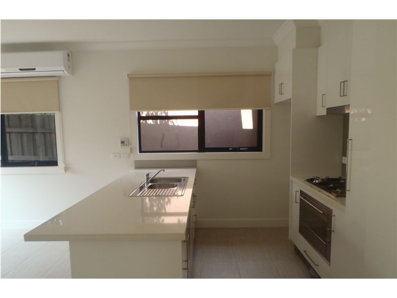 1/3 Salisbury Court, Glen Waverley VIC 3150