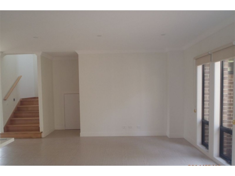 1/3 Salisbury Court, Glen Waverley VIC 3150