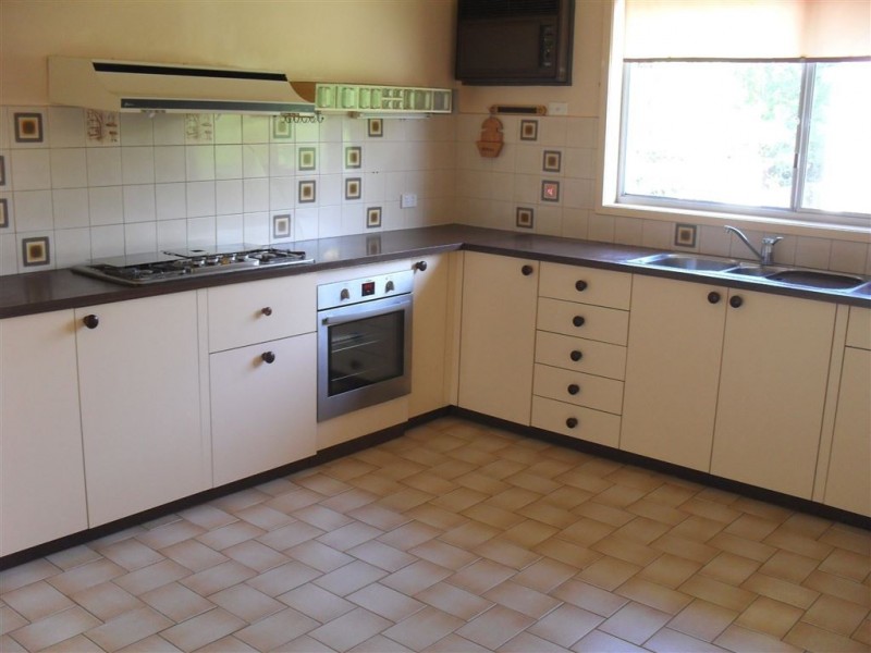 43 Samada Street, Notting Hill VIC 3168