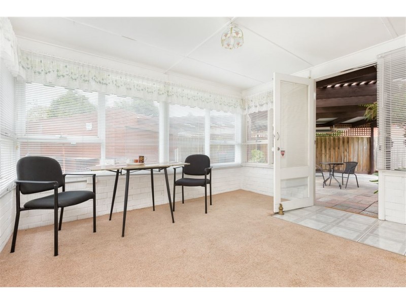 9 Ninevah Crescent, Wheelers Hill VIC 3150