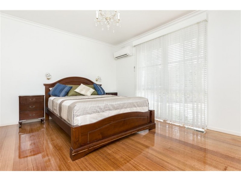 9 Ninevah Crescent, Wheelers Hill VIC 3150