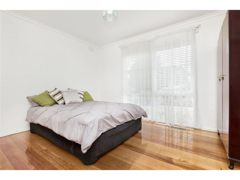 9 Ninevah Crescent, Wheelers Hill VIC 3150