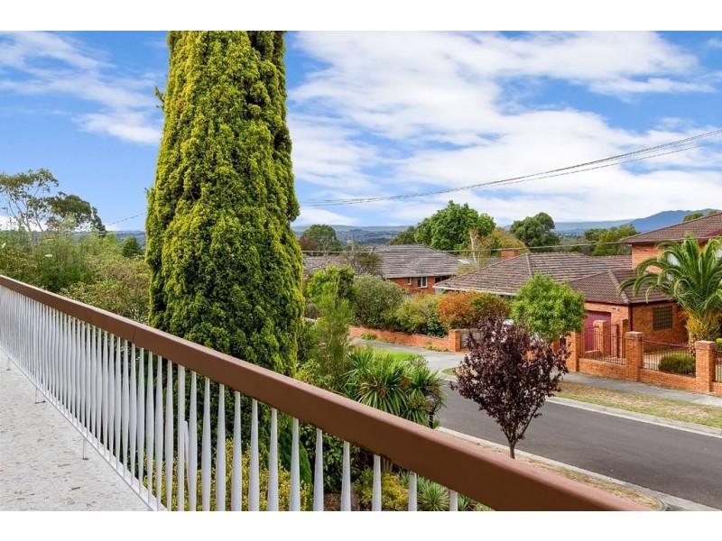 7 Brazilia Drive, Glen Waverley VIC 3150