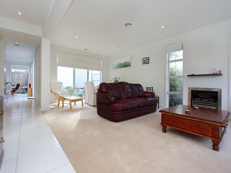 11 Old Trafford Way, Mulgrave VIC 3170