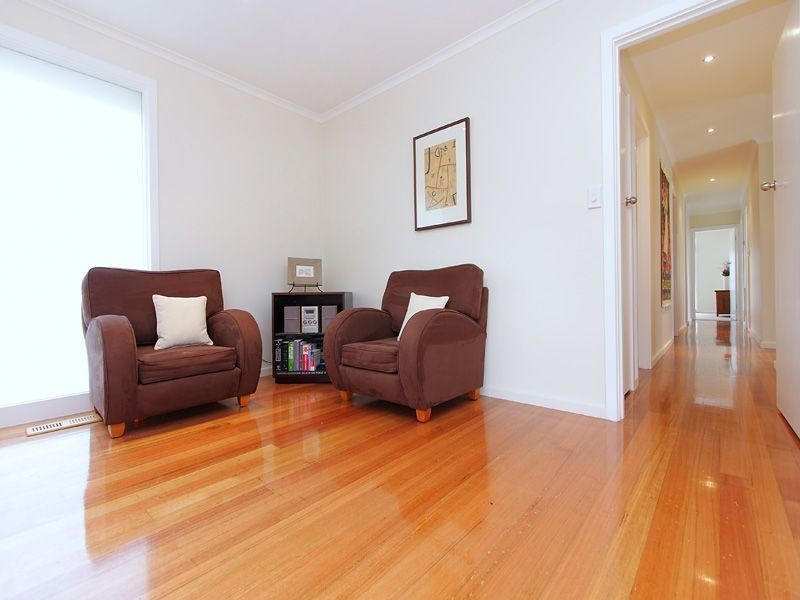 14 Nicholas Avenue, Glen Waverley VIC 3150