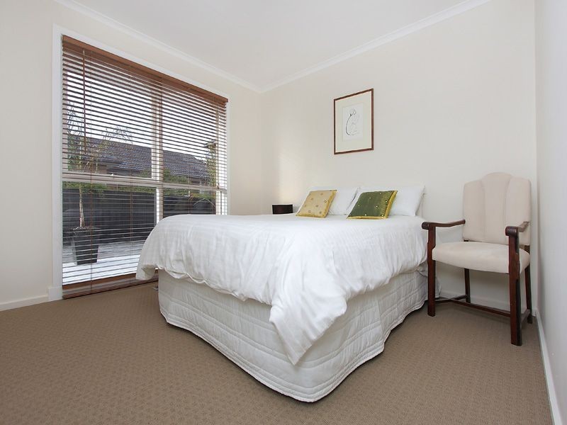 14 Nicholas Avenue, Glen Waverley VIC 3150