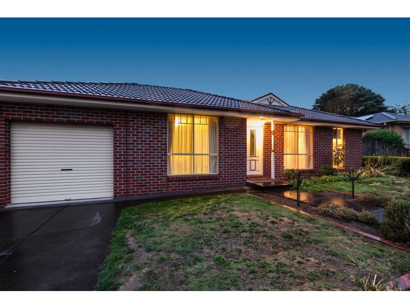 1/5 Netherby Avenue, Wheelers Hill VIC 3150