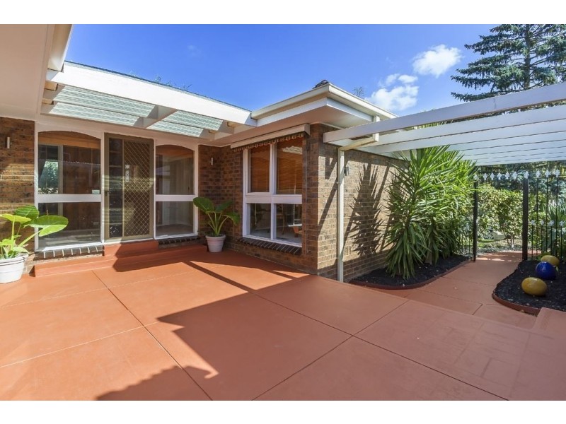 2 Timmins Court, Wheelers Hill VIC 3150