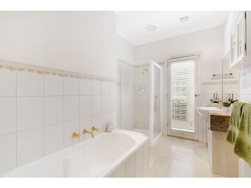 2/1 Vasey Avenue, Mount Waverley VIC 3149