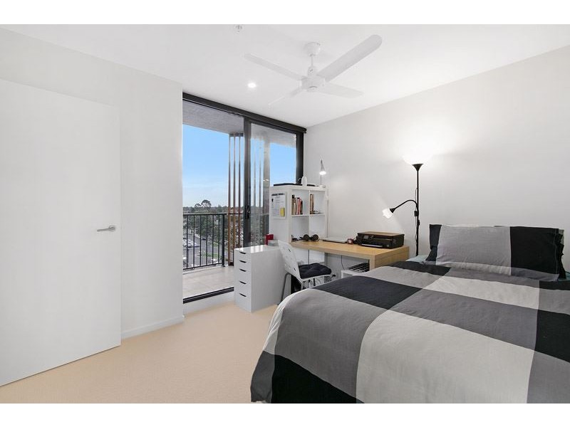 1108/39 Kingsway, Glen Waverley VIC 3150