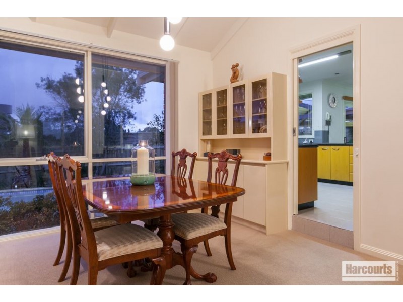 5 Revilo Court, Mulgrave VIC 3170