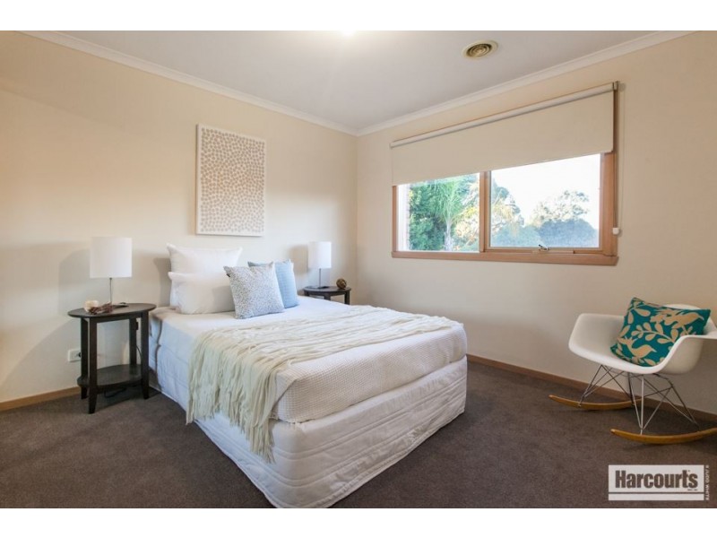 15 Lascelle Drive, Vermont South VIC 3133