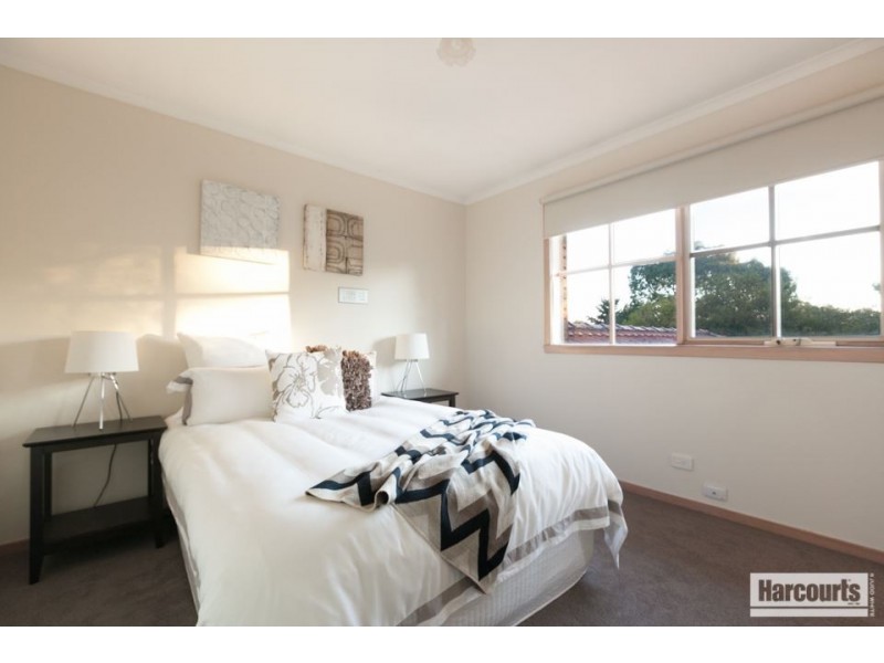 15 Lascelle Drive, Vermont South VIC 3133