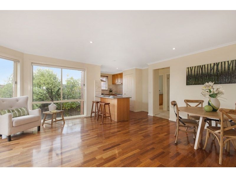 2/6 Doynton Parade, Mount Waverley VIC 3149