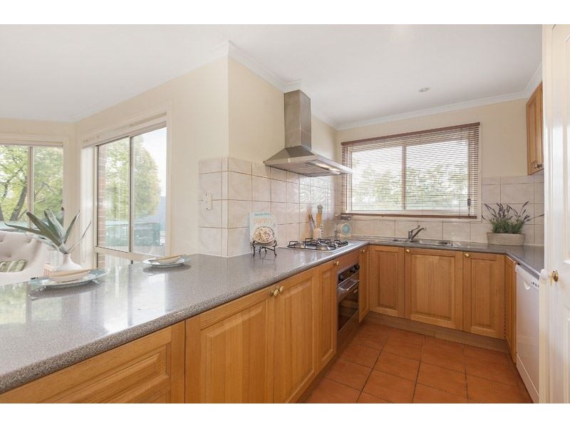 2/6 Doynton Parade, Mount Waverley VIC 3149