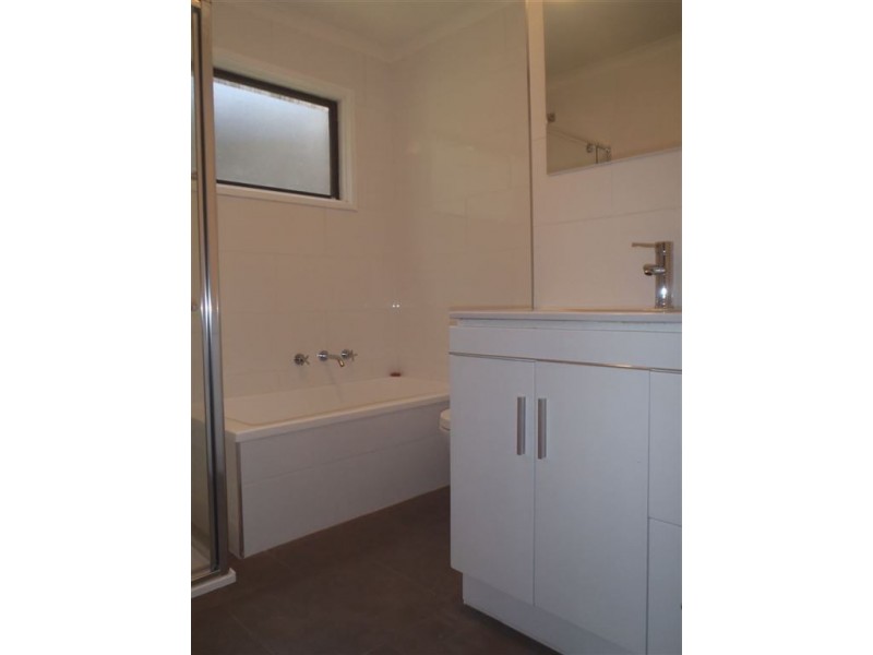 1/122 Stephensons Road, Mount Waverley VIC 3149
