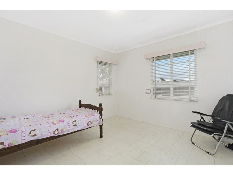 5 Binalong Avenue, Chadstone VIC 3148