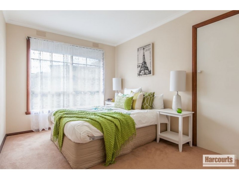 42 Worthing Avenue, Burwood East VIC 3151