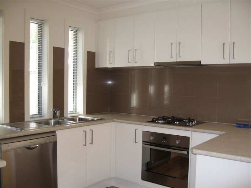 2/32 Rae Avenue, Edithvale VIC 3196