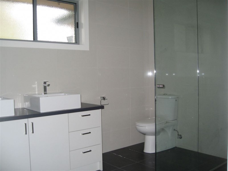 2/32 Rae Avenue, Edithvale VIC 3196