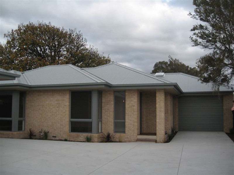 2/32 Rae Avenue, Edithvale VIC 3196