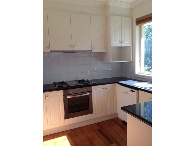 27 Moorong Street, Chadstone VIC 3148