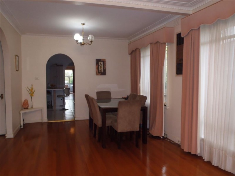 19 Sanday Street, Glen Waverley VIC 3150