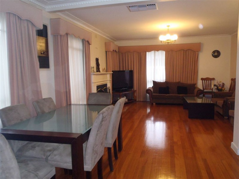 19 Sanday Street, Glen Waverley VIC 3150