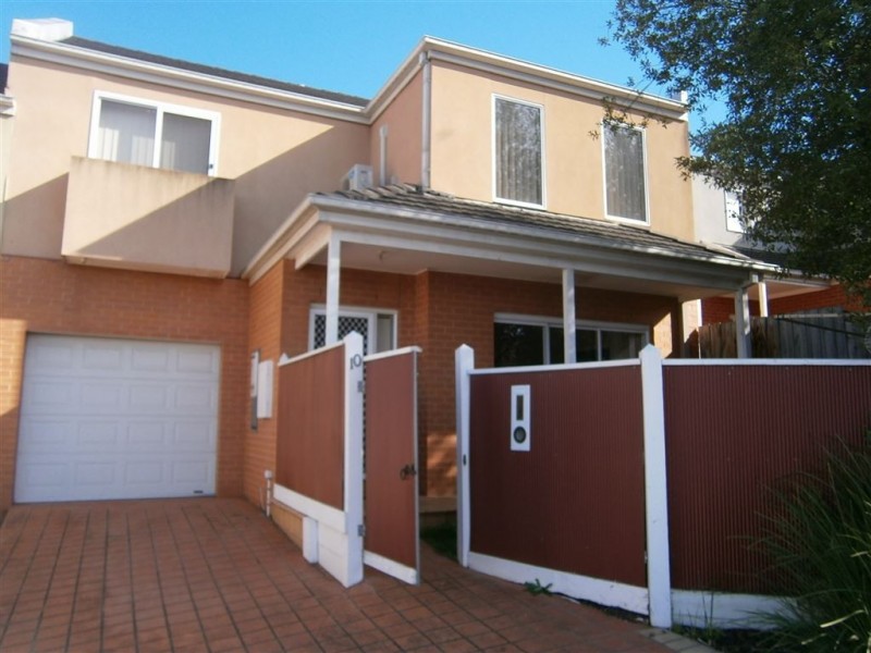 10 Marshall Way, Glen Waverley VIC 3150