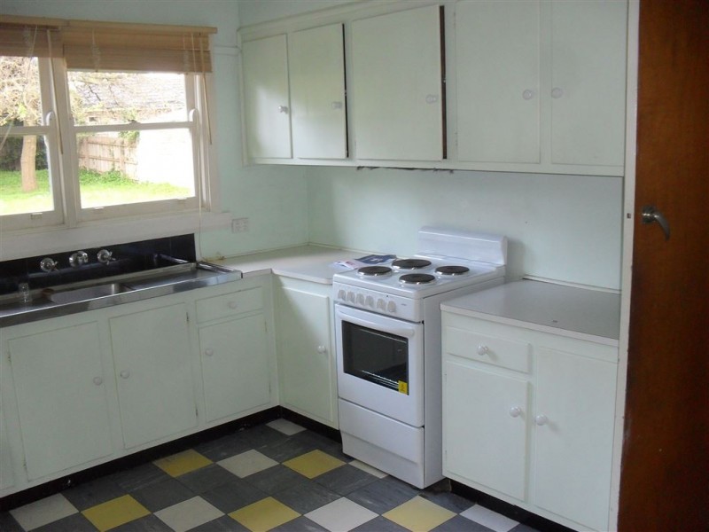 13 Quaintance Street, Mount Waverley VIC 3149