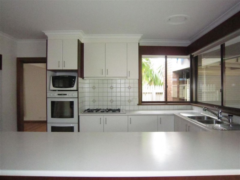 17 Panorama Drive, Forest Hill VIC 3131