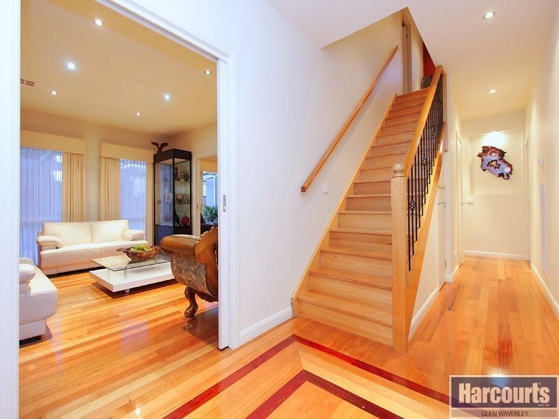 2/3 Ada Street, Glen Waverley VIC 3150