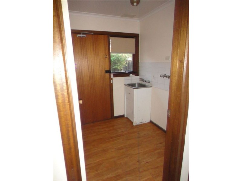 245 Gallaghers Road, Glen Waverley VIC 3150