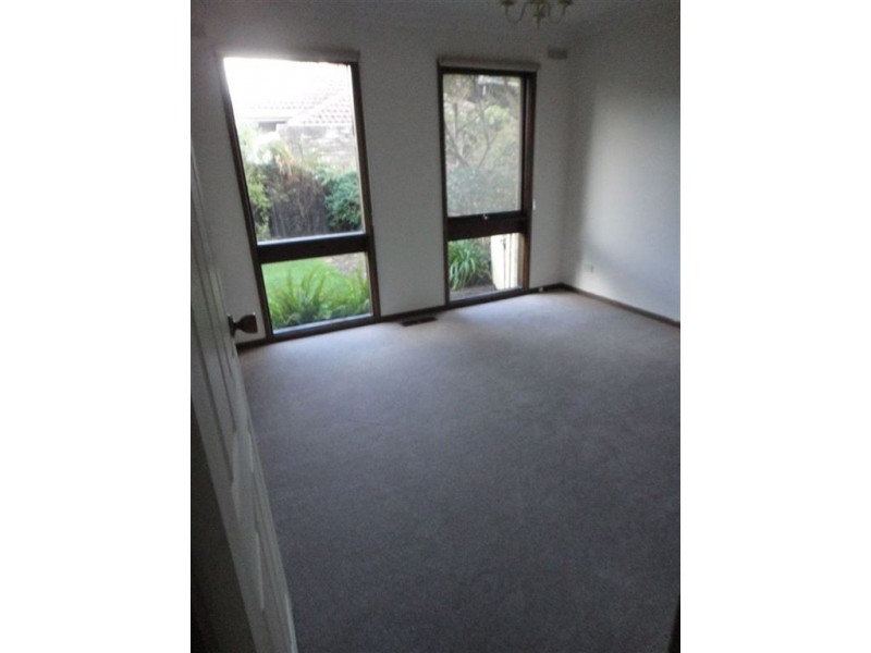 245 Gallaghers Road, Glen Waverley VIC 3150