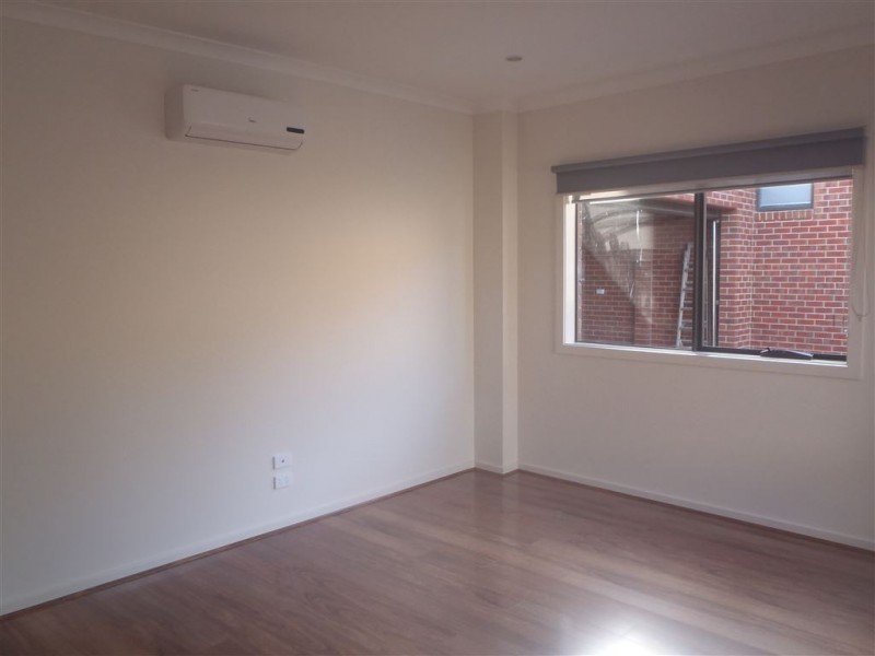 2/24 Torroodun Street, Mount Waverley VIC 3149