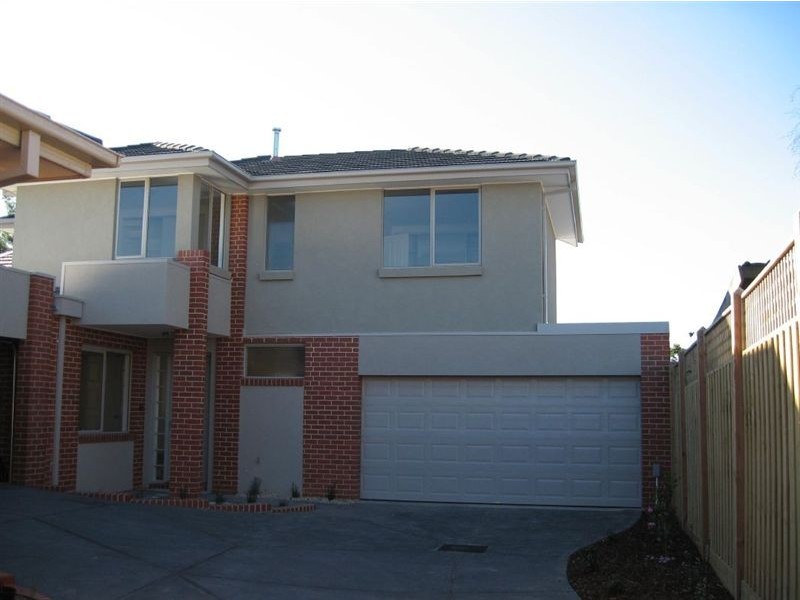 2/25 Rob Roy Street, Glen Waverley VIC 3150