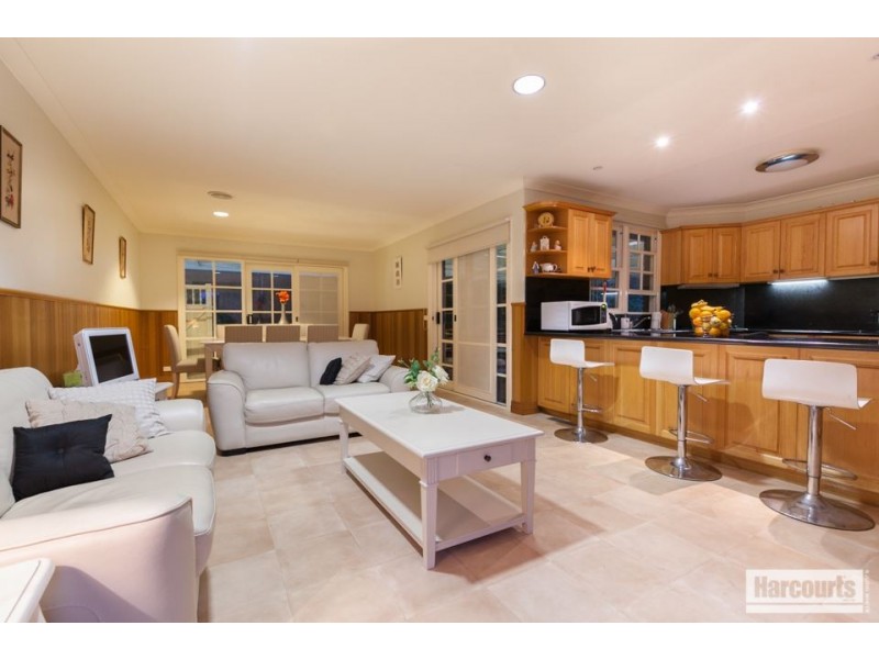 3 Reo Court, Glen Waverley VIC 3150