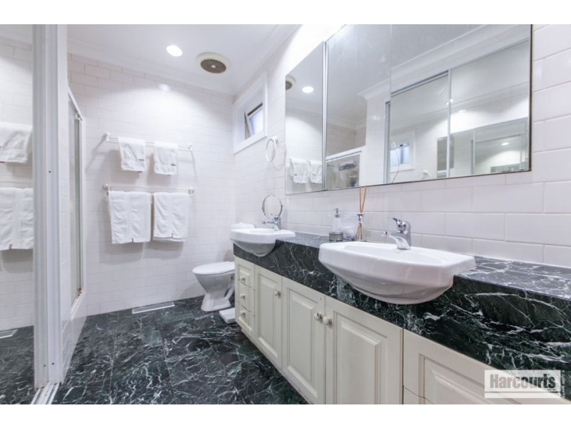 3 Reo Court, Glen Waverley VIC 3150