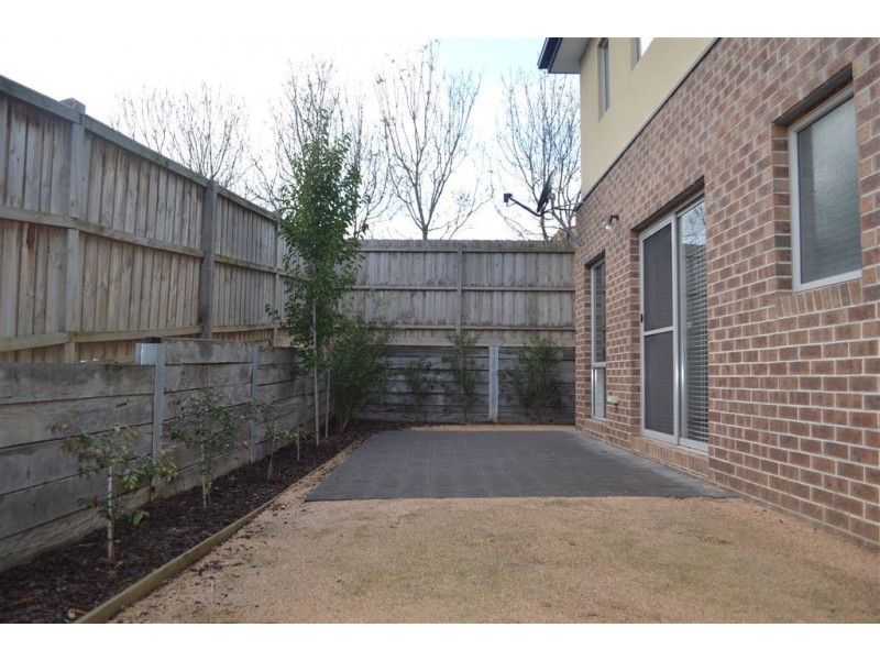 14/35 Lily Way, Skye VIC 3977