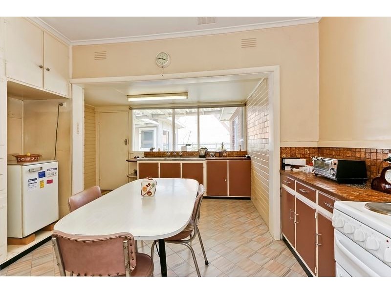 50 Winbourne Road, Mount Waverley VIC 3149